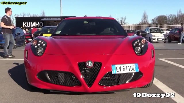 2 x Alfa Romeo 4c ревът