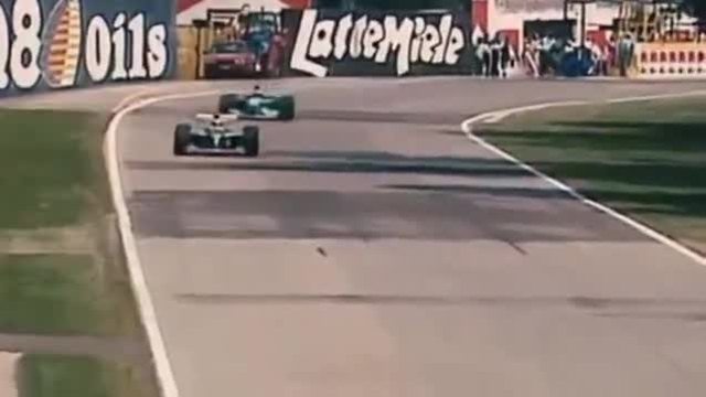 Айртон Сена в състезанието когато загина ! Ayrton Senna's Crash camera 1994