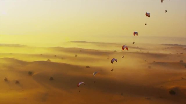 Страхотно Забавление в Дубай - Flying in 4k - Parabatix