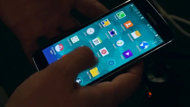 Първа среща - Samsung Galaxy S5 ( hd version)