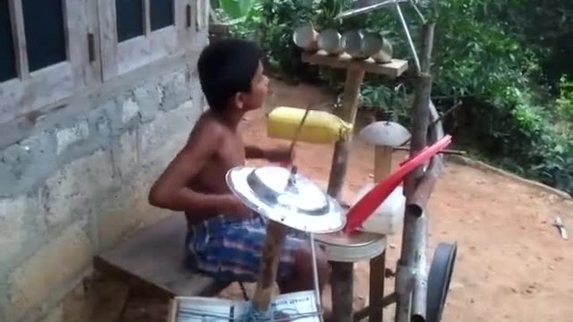Хлапе с мечта но без възможност - Индия
