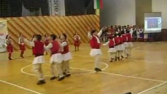 Дилянка ! - Македонски Танц