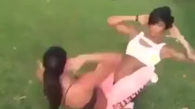 Вижте как тренират силните момичета !