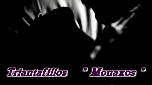 Превод! Triantafillos - Monaxos (Fan Video)