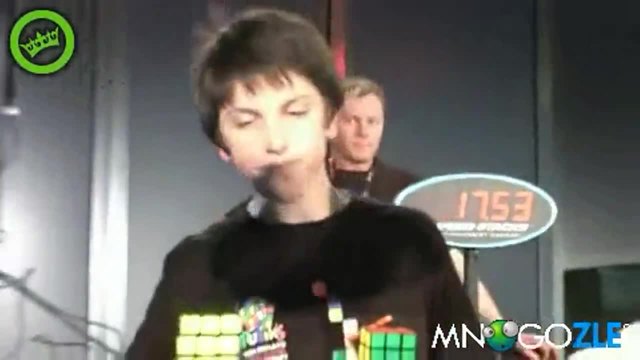 Световен рекорд по редене на куба на Рубик
