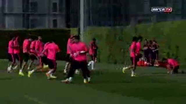 Футболни Новини - Луис Суарес тренира за първи път с Барселона
