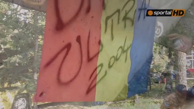 Нoви графити и игра на футбол на &quot;армията&quot; между феновете на Стяуа