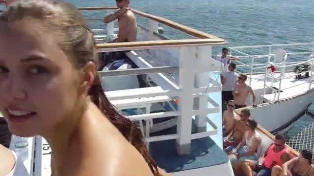 Супер готин купон на корабче в Слънчев Бряг - Tahho 2014! (Party Crew) Морска разходка в Черно море