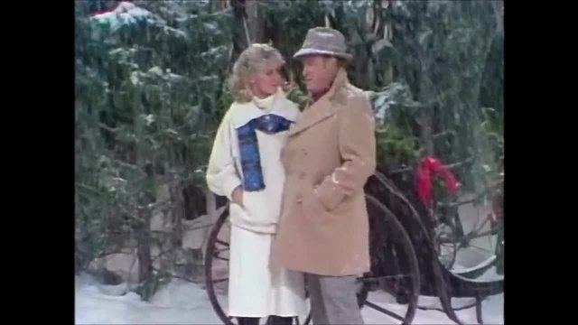 Olivia Newton - John &amp; Bob Hope (1977) - SILVER BELLS