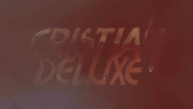 Страхотна ! Cristian Deluxe Mr. Rommel – Me Vuelves Loco ( Official Video )
