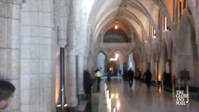 Канада в шок след терористични престрелки и атака в парламента