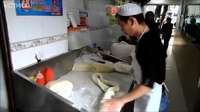 Ето как се правят спагети в Китай