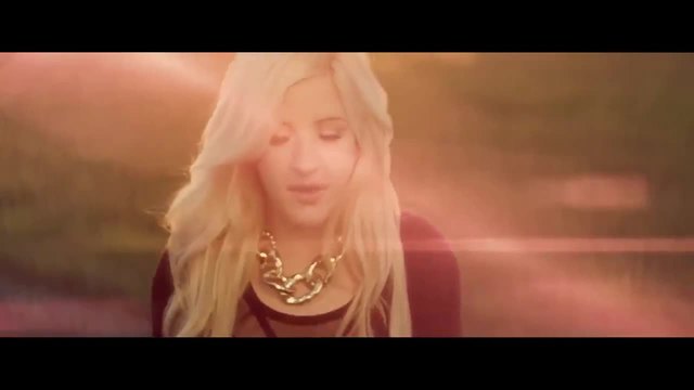 Ellie Goulding - Burn ( Official Video)