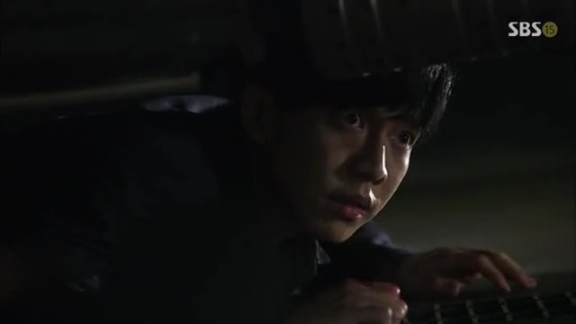 Обкръжени сте (You're All Surrounded) E12