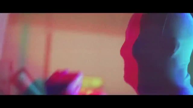• Borgeous, Whoo Kid &amp; Waka Flocka &amp; Wiz Khalifa - Toast (official Music Video)