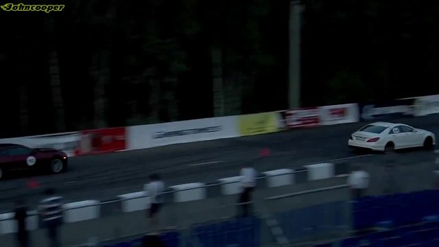 Camaro Zl1 vs Mercedes Cls63 Amg Gorilla Racing