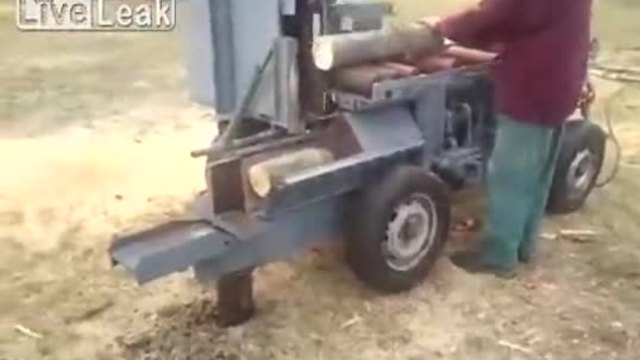 Брилянтна машина за рязане на дърва