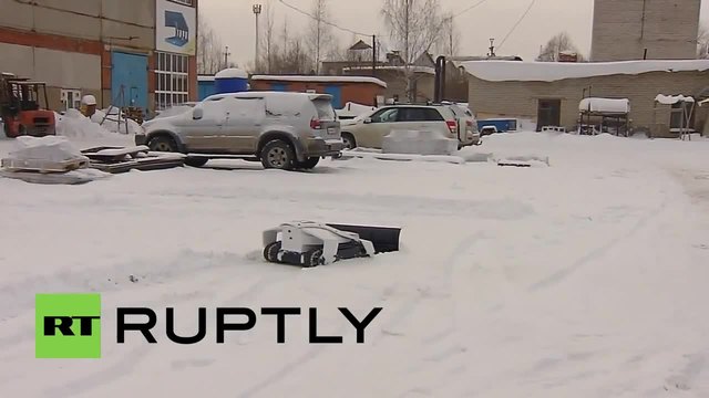 Русия - Роботи снегорини с дистанционно управление