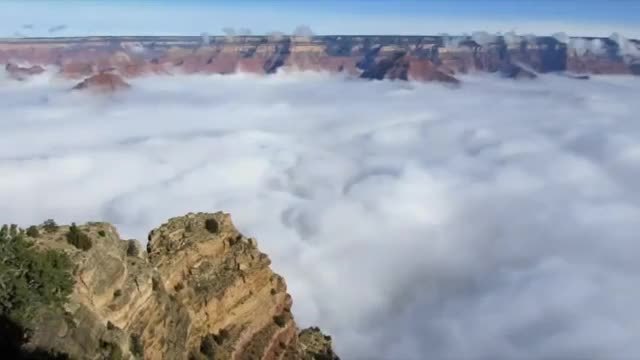 Красота: Гранд Каньон &quot;преля&quot; от облаци