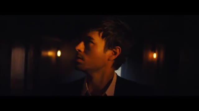 Enrique Iglesias ft. Romeo Santos - Loco (Official Video)