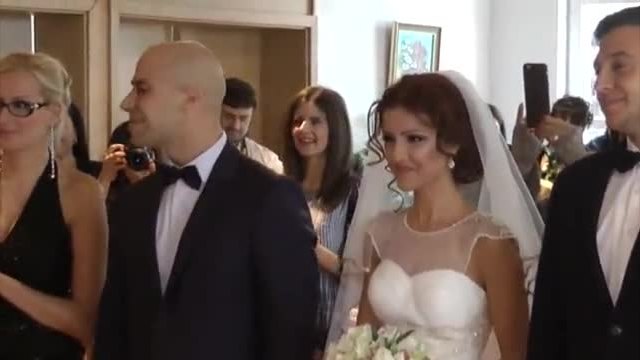 Кметът Николай Димитров венча влюбена двойка в Несебър
