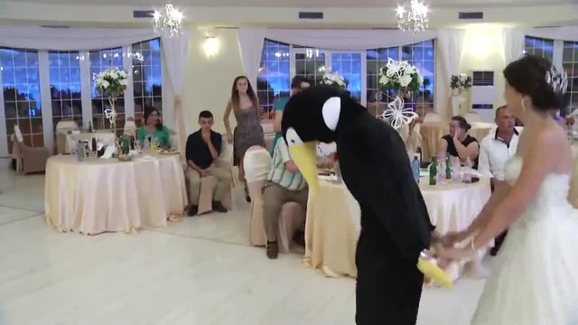Смешен танц на пингвина