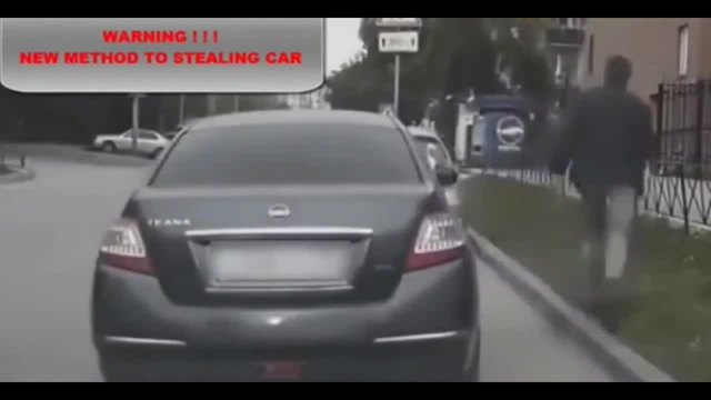 Крадци задигат кола от собственичката и по интересен начин