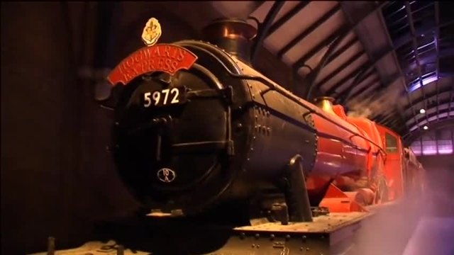 Влакът на Хари Потър стана атракцион