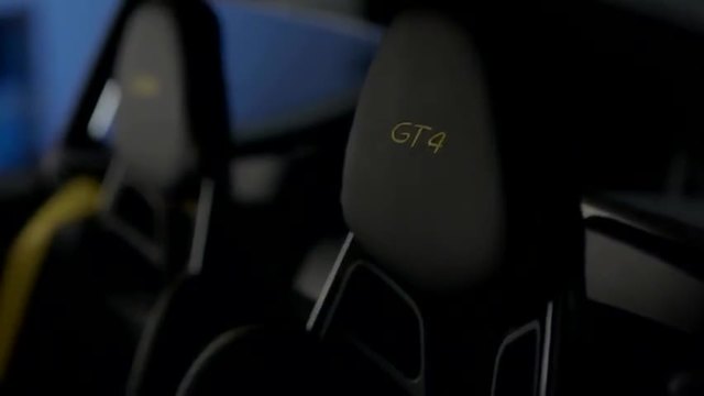 Премиера на Porsche Cayman Gt4