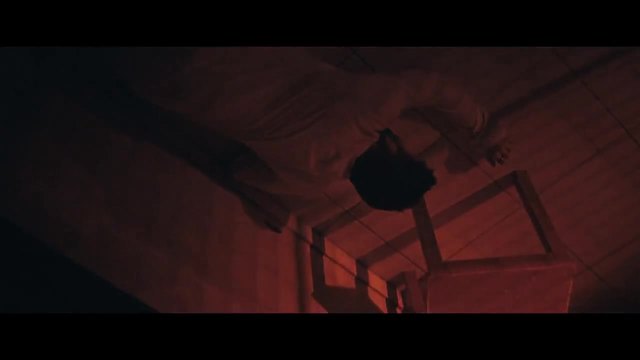 Гръцка Премиера/ STAN - Με Στεναχωρεί (2015 Official Video Clip)