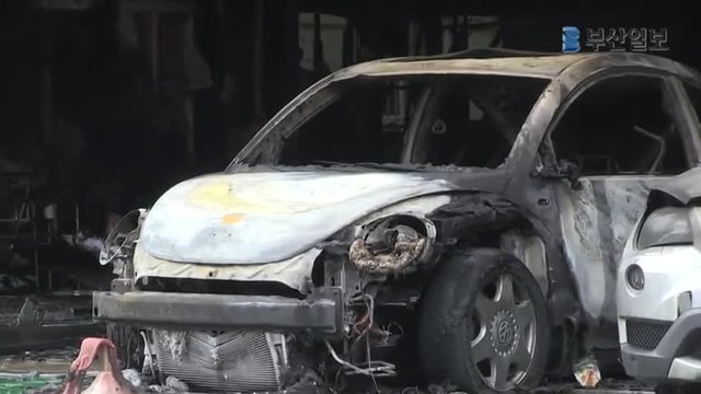Пожар унищожи над 500 коли в Южна Корея