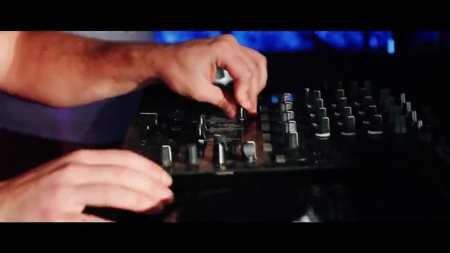 DJ BoBoy - POZIV UPOMOC ( OFFICIAL VIDEO 2015 )