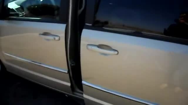 Automatics door control of Dodge Minivan
