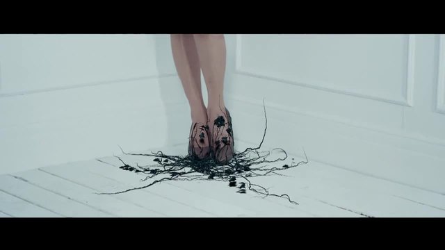 Katerina Kyriazi - Aspirini - Official Video Clip 2015