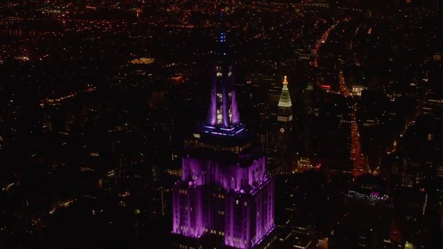 Премиера 2015/ Zedd - True Colors (Empire State Building)