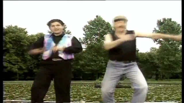 (2000) Етиен Леви,Нели и ЖЕСТИМ - Игра на любов (Official Video )