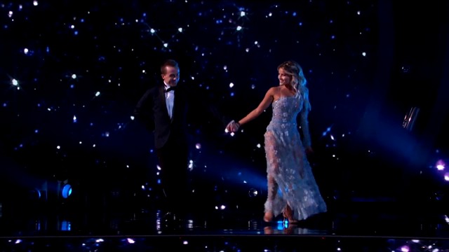 Frankie Muniz and Witney Carson dance the Viennese Waltz to Perfect by Ed​ ​Sheeran