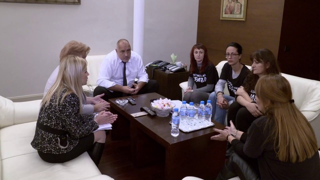 Премиерът Борисов се срещна с майките на деца с увреждания