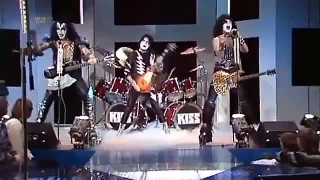 Kiss-обичам шумна музика-концерт(1982-sub)