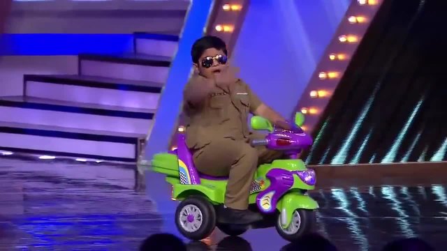 Дете покори журито и публиката на Индия търси таланти