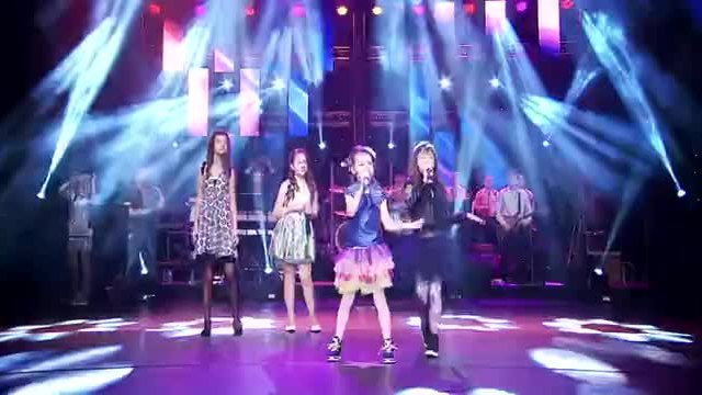 Гледайте концерта &quot;Крисия и приятели в Разград&quot;