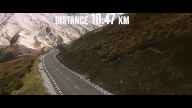 Красив планински дрифт - Mad Mike drifting Crown Range in New Zealand