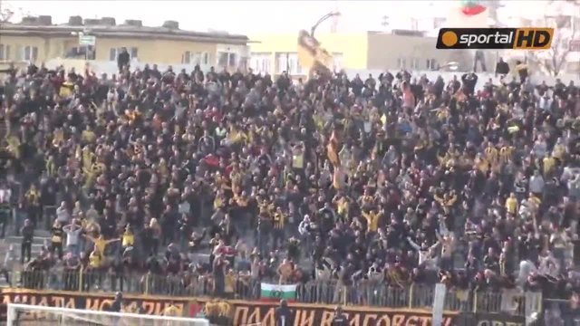 Левски - Ботев (Пд) 3:1 (13.03.2014) - Радост за жълто-черните след първия гол