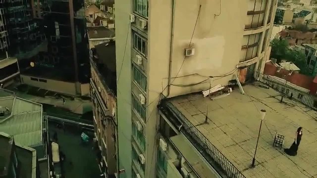 Белград разказва !! Emina Jahovic i Dzenan Loncarevic Beograd prica