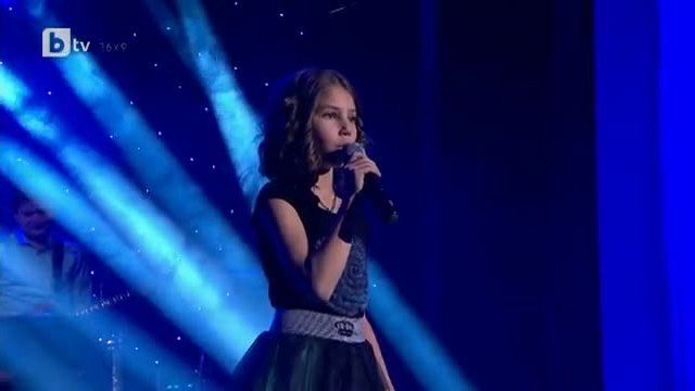 Юлияна Мур - I Will Alway Love You &amp; Димитър Андреев - Виц за малкият Кирчо (Концерт: Симона и приятели в Свищов)