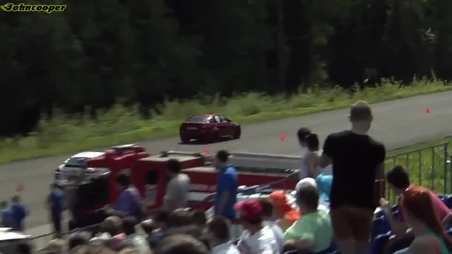 Bmw M3 Ess Vt2 700 vs Porsche Panamera Turbo S