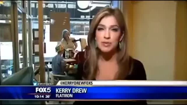 Ужас! Хора ослепяват заради нова мода с имплантирани сърца в очите!