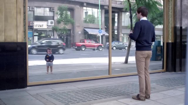 Вижте рекламата, която взриви нета.