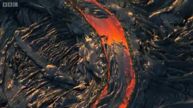 Река от лава..