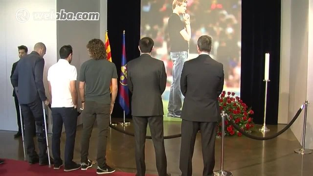 Играчите на Барселона си казаха последно сбогом с Тито Виланова! Почивай в мир!